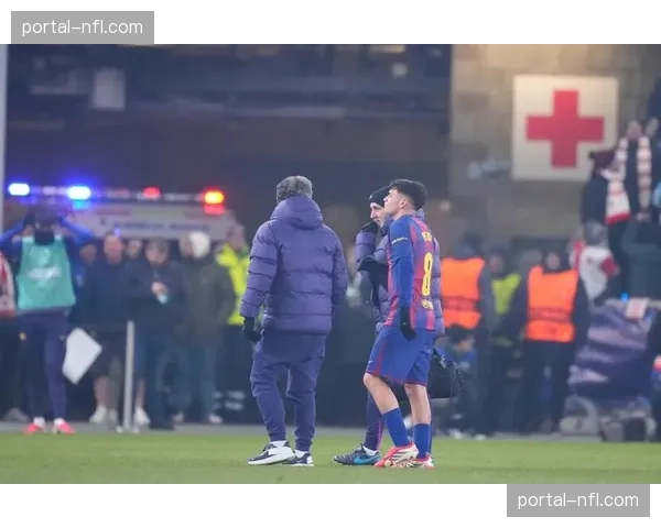 巴萨医疗组更新佩德里伤情，预计可赶上4月初的国家德比