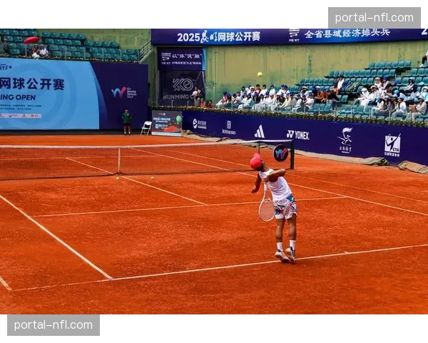 昆明网球公开赛红土场地获总裁判长高度评价